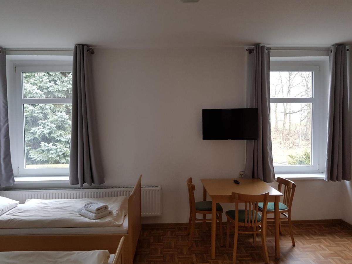 Gaestehaus Am Stadtrand Gorlitz Bagian luar foto